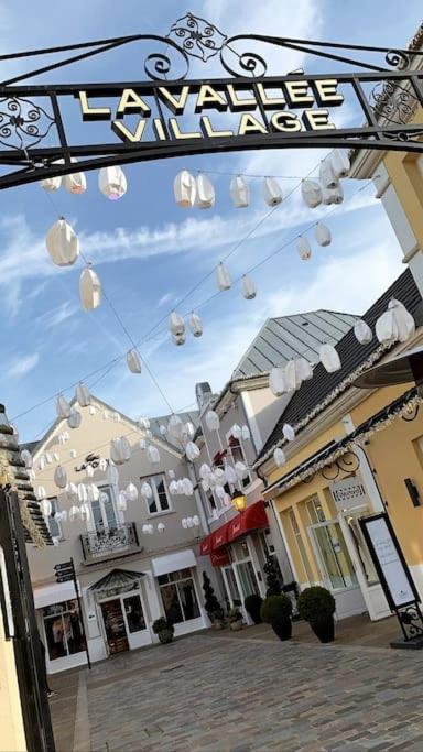 Disney Luxury Studio Serris Ngoại thất bức ảnh